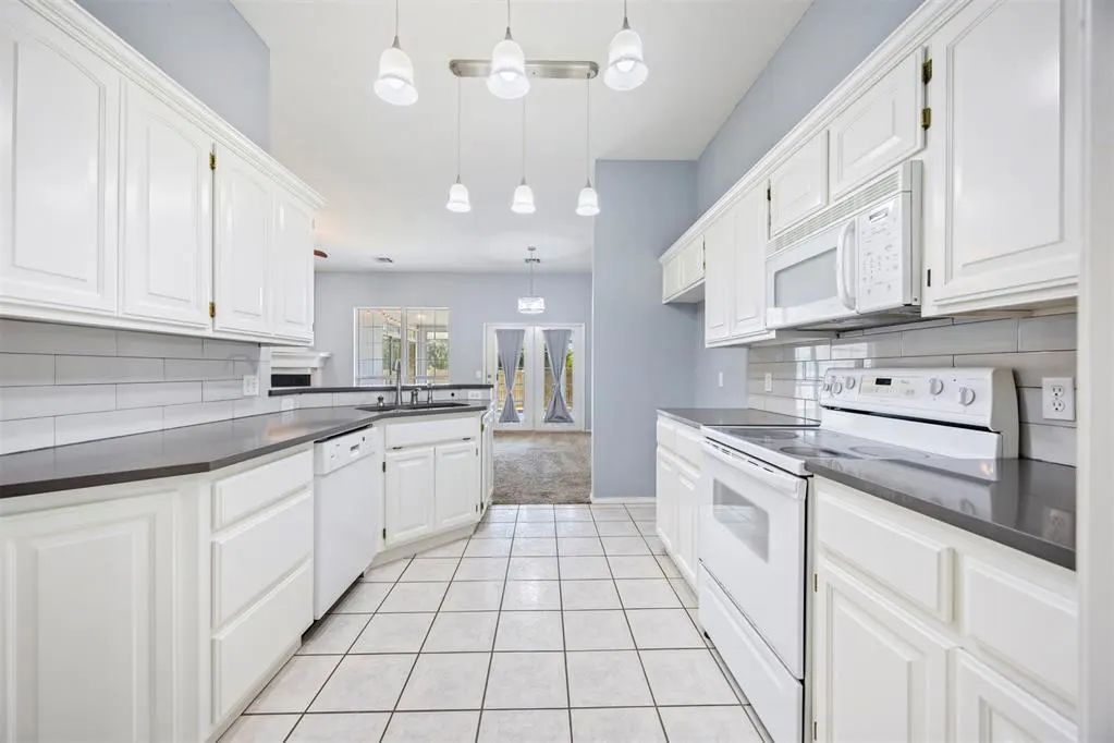 Photo 9 — 9620 Gold Field Place, Oklahoma City, OK 73128