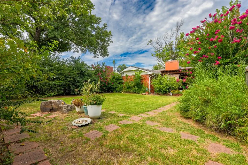 Photo 42 — 4411 N Chapman Avenue, Shawnee, OK 74804