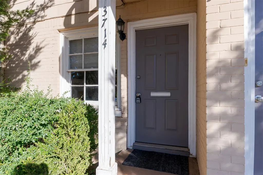 Photo 2 — 3712 N Shartel Avenue 3712, 3714, 711, 715, Oklahoma City, OK 73118