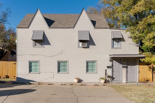 Photo 3 — 3712 N Shartel Avenue 3712, 3714, 711, 715, Oklahoma City, OK 73118