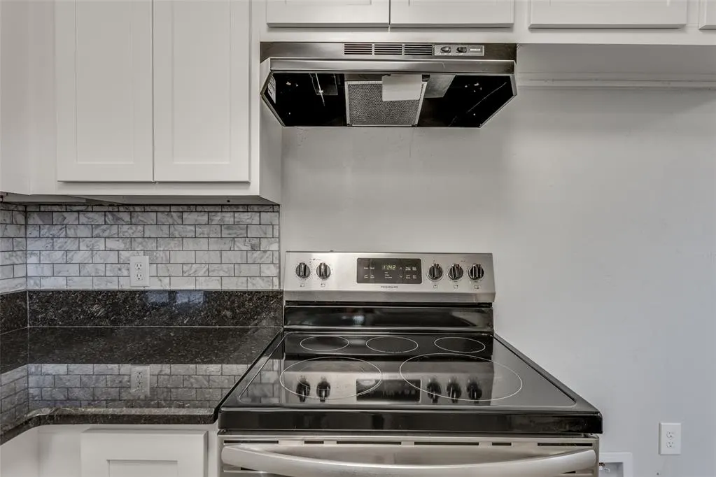 Photo 5 — 2724 NW 48th Street, Oklahoma City, OK 73112