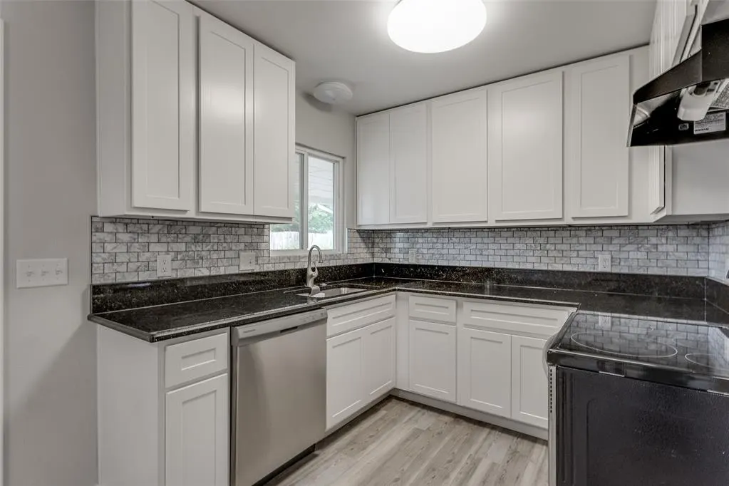 Photo 6 — 2724 NW 48th Street, Oklahoma City, OK 73112