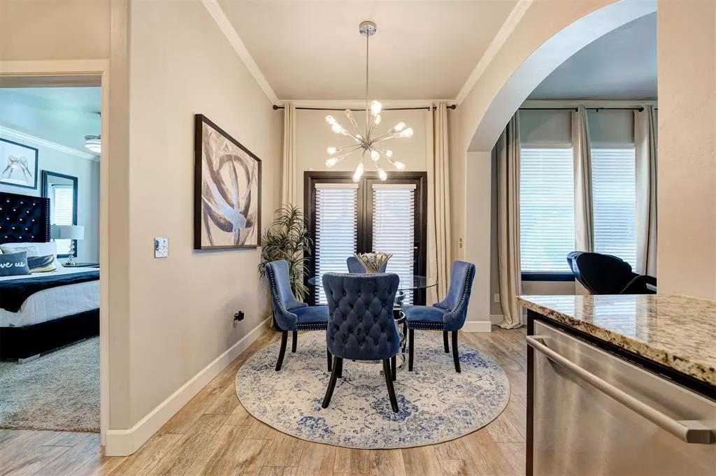 Photo 18 — 5700 St James Place, Oklahoma City, OK 73179