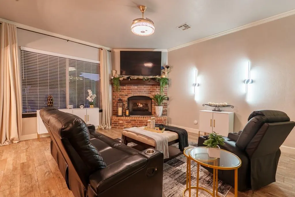 Photo 43 — 5700 St James Place, Oklahoma City, OK 73179