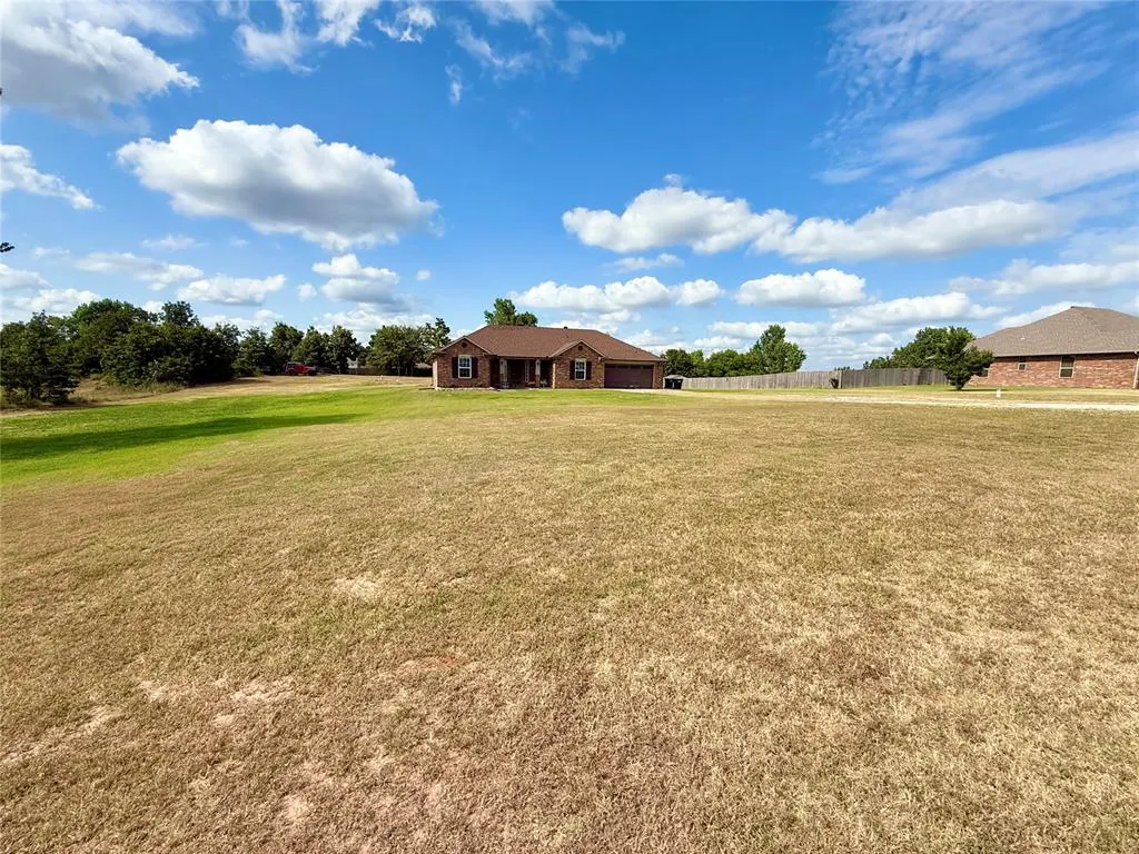 Photo 8 — 17209 Hickory Trail, Newalla, OK 74857