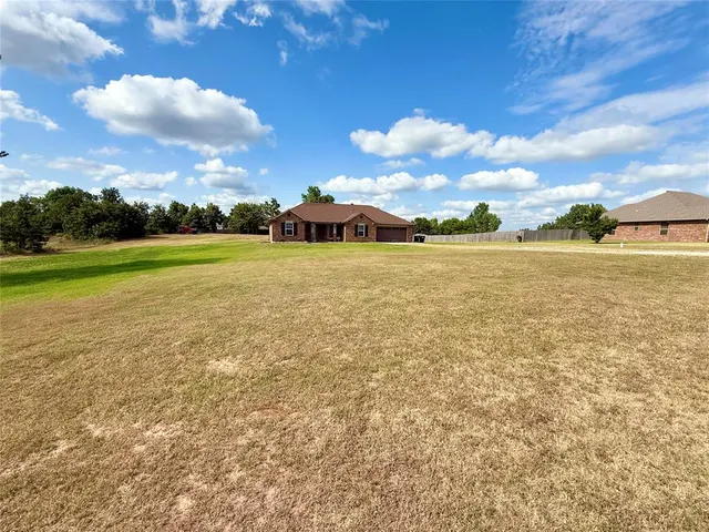 Photo 8 — 17209 Hickory Trail, Newalla, OK 74857