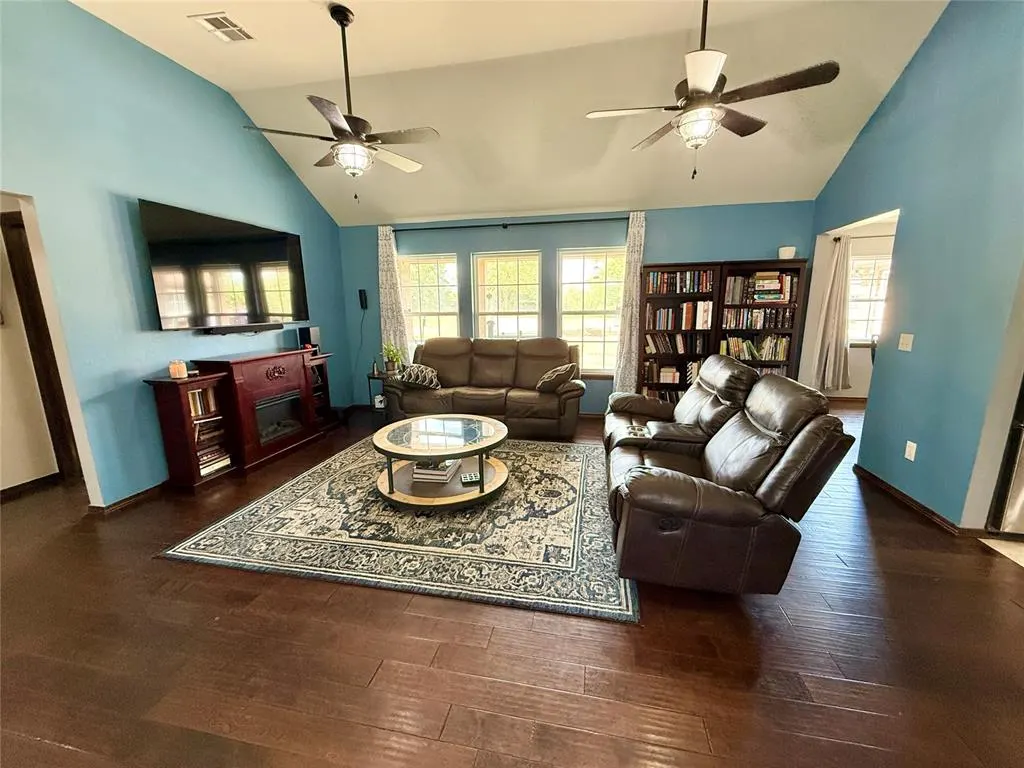 Photo 13 — 17209 Hickory Trail, Newalla, OK 74857