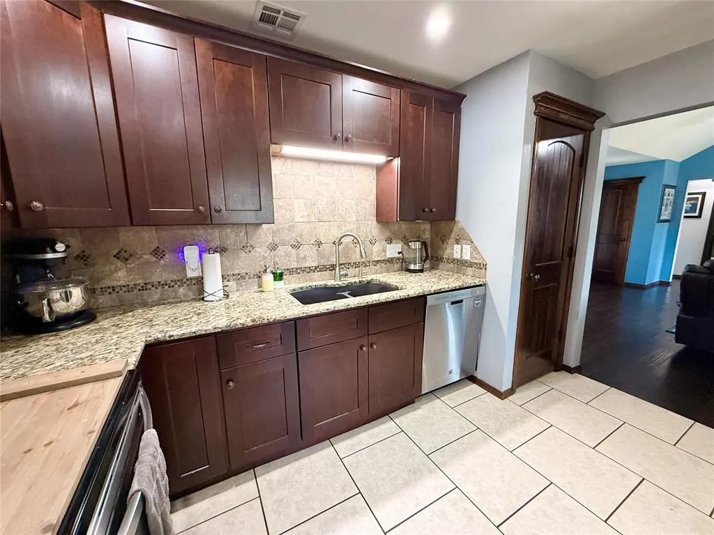 Photo 21 — 17209 Hickory Trail, Newalla, OK 74857