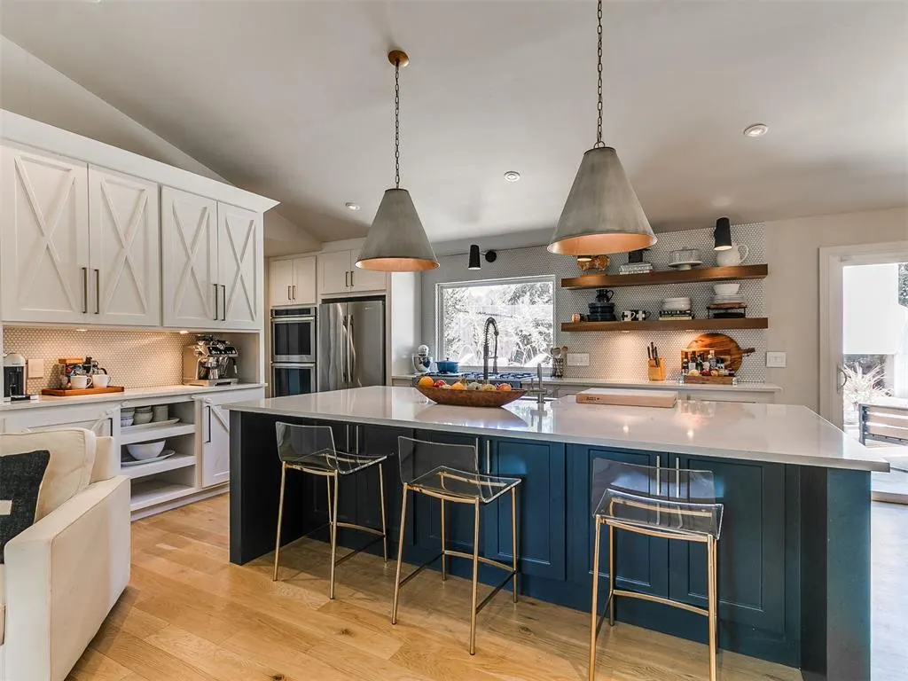 Photo 8 — 2713 NW 55th Place, Oklahoma City, OK 73112