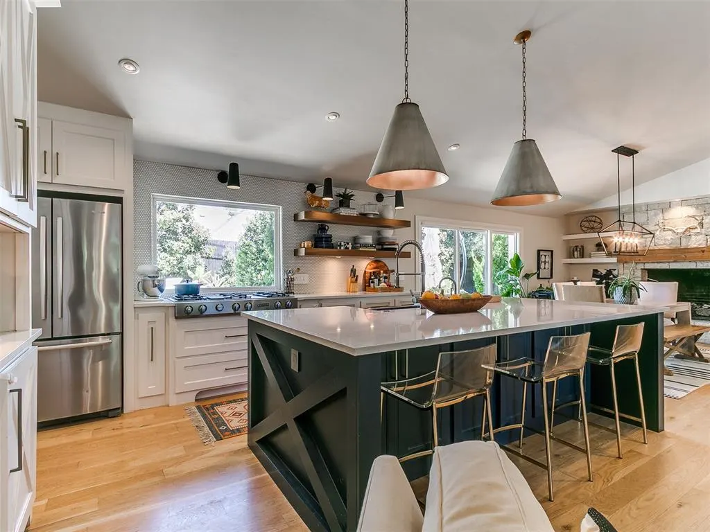 Photo 9 — 2713 NW 55th Place, Oklahoma City, OK 73112