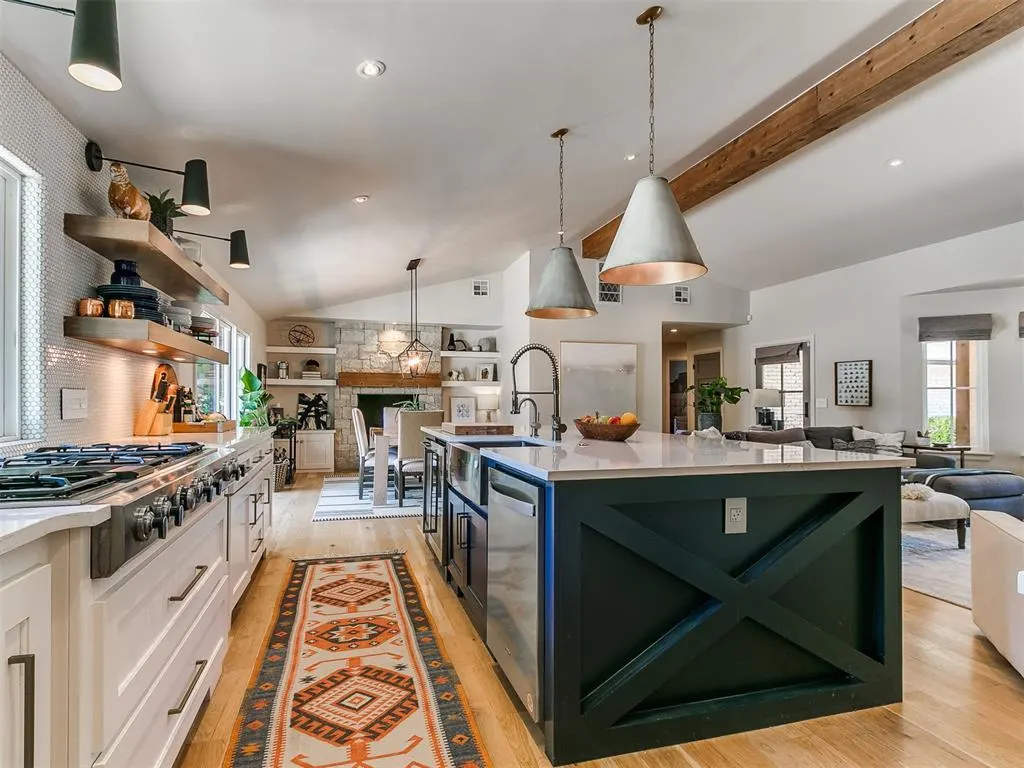 Photo 13 — 2713 NW 55th Place, Oklahoma City, OK 73112