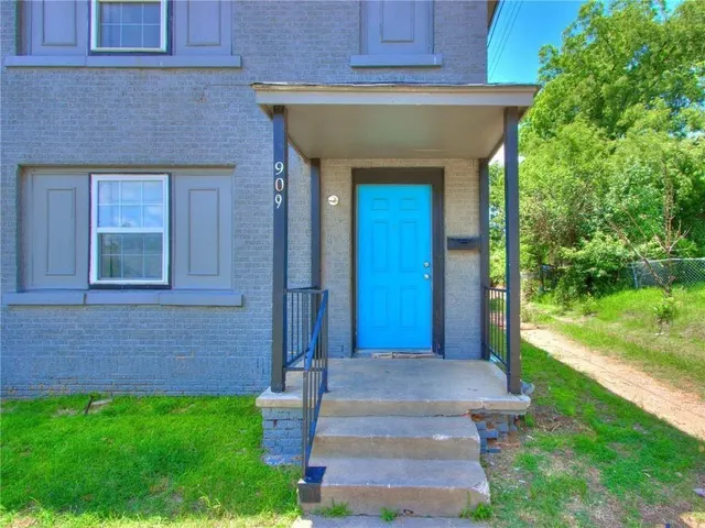 Photo 6 — 1801 NW 8th Street, Oklahoma City, OK 73106