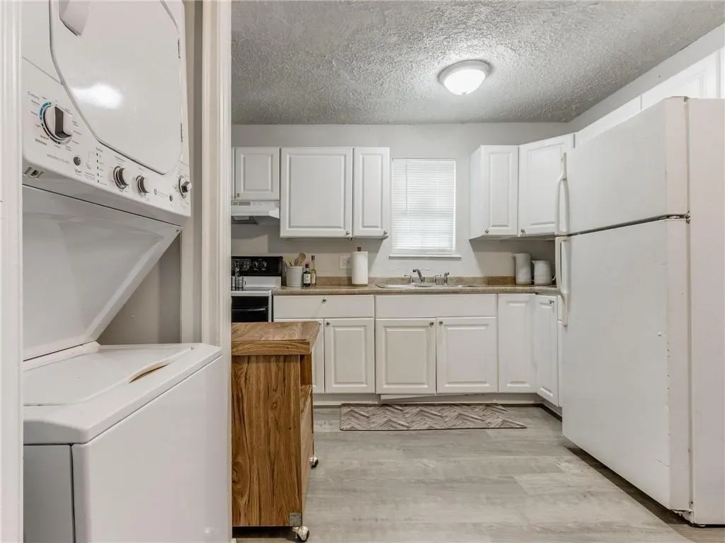 Photo 15 — 1801 NW 8th Street, Oklahoma City, OK 73106