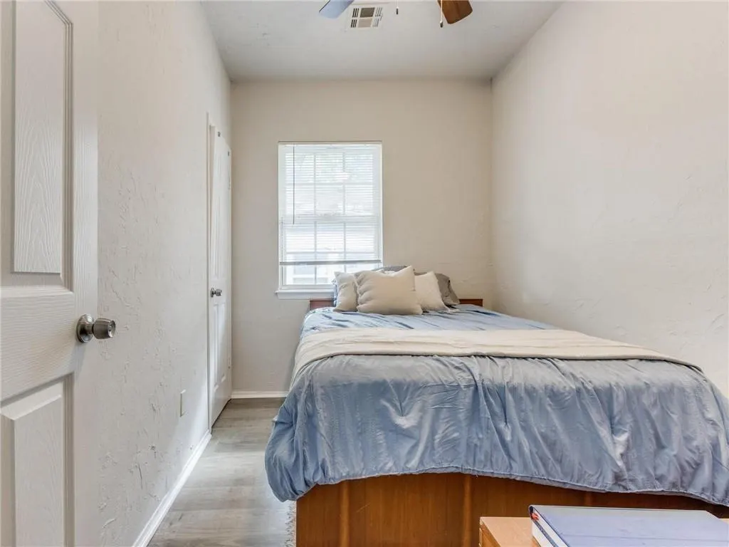 Photo 23 — 1801 NW 8th Street, Oklahoma City, OK 73106