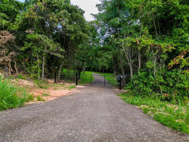 Photo 7 — 11600 S Triple X Road, Newalla, OK 74857