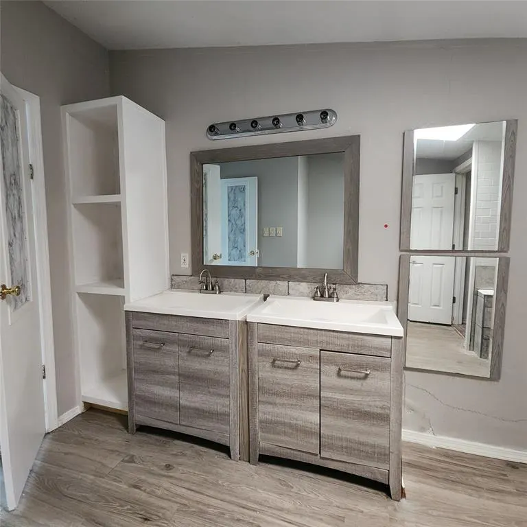 Photo 16 — 705 W Locust Street, Tecumseh, OK 74873