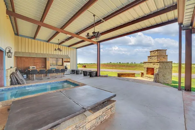 Photo 6 — 10509 N 1970 Road, Elk City, OK 73644