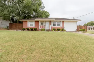 Sold home at 428 W Truman Place