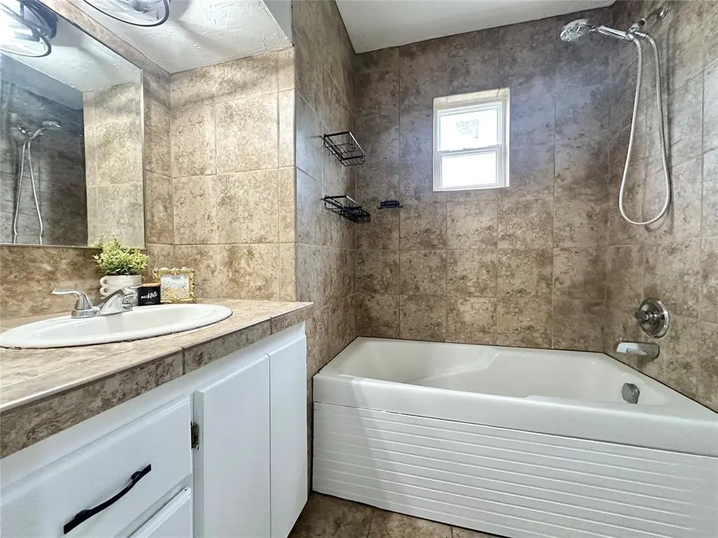 Photo 27 — 302 S Leo Avenue, Shawnee, OK 74801