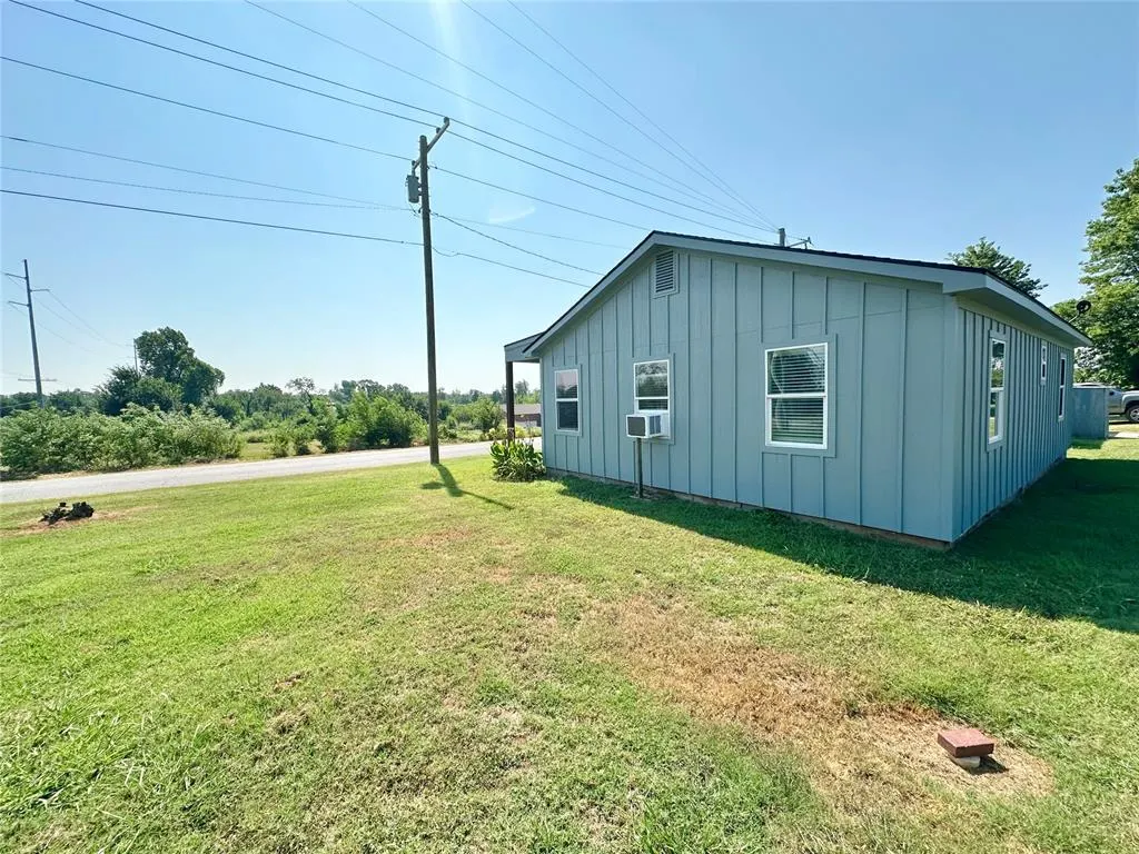Photo 37 — 302 S Leo Avenue, Shawnee, OK 74801