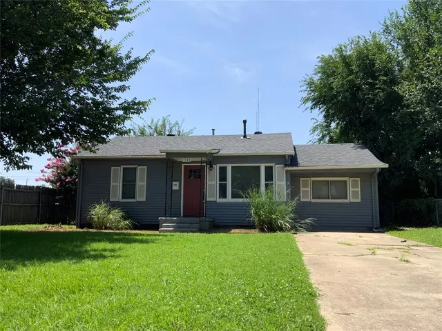 Front exterior — 7110 NW 43rd Street, Bethany, OK 73008