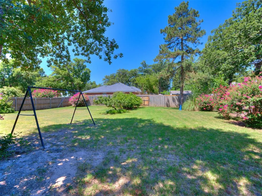 Photo 7 — 5015 NW 19th Street, Oklahoma City, OK 73127