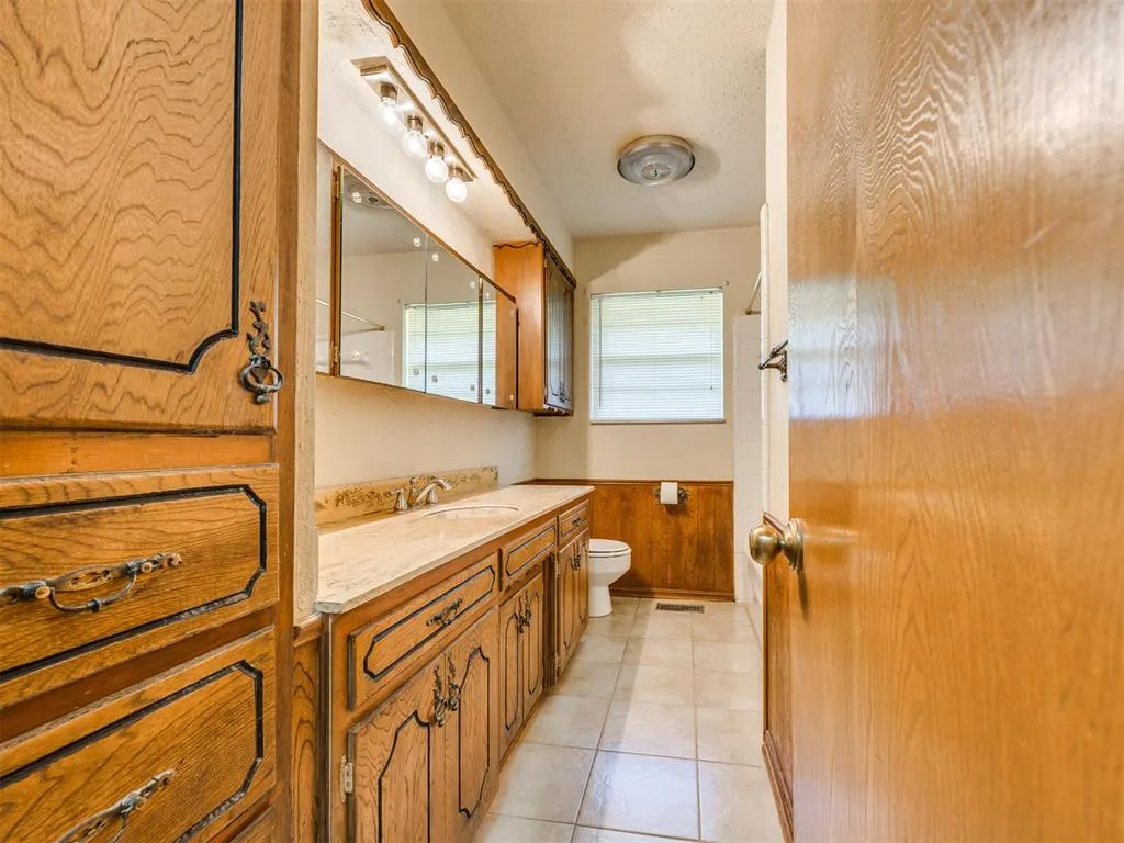 Photo 31 — 5015 NW 19th Street, Oklahoma City, OK 73127
