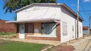 Sold home at 114 N 2nd Street