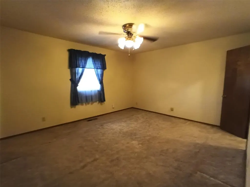 Photo 20 — 19506 Persimmon Lane, Tecumseh, OK 74873