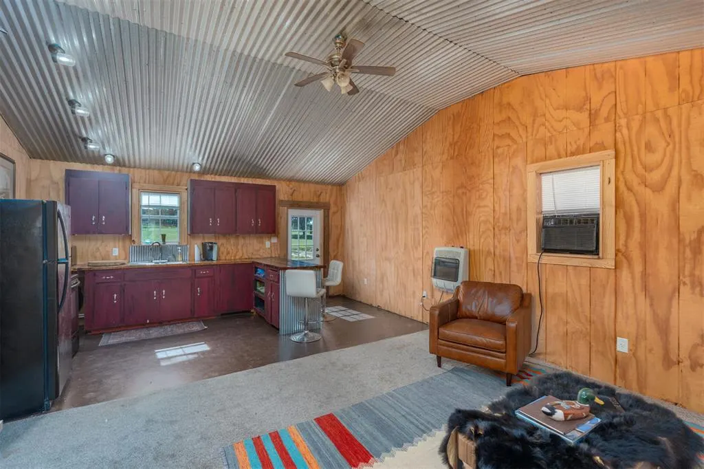 Photo 17 — 98038 N 3745 Road, Okemah, OK 74859