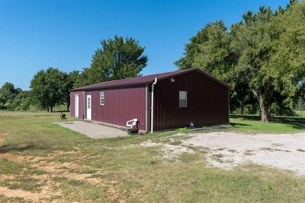 Photo 28 — 98038 N 3745 Road, Okemah, OK 74859