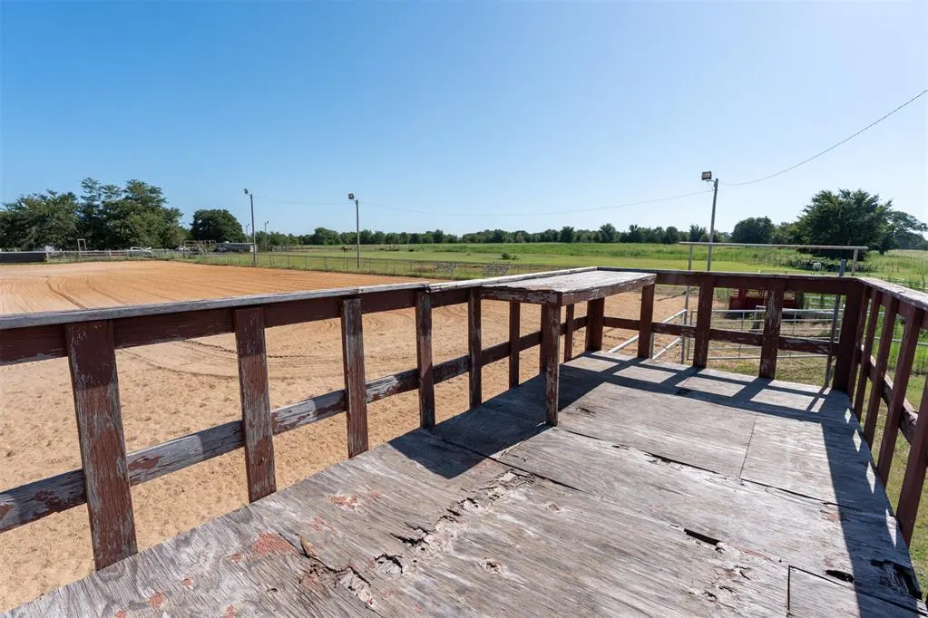 Photo 35 — 98038 N 3745 Road, Okemah, OK 74859