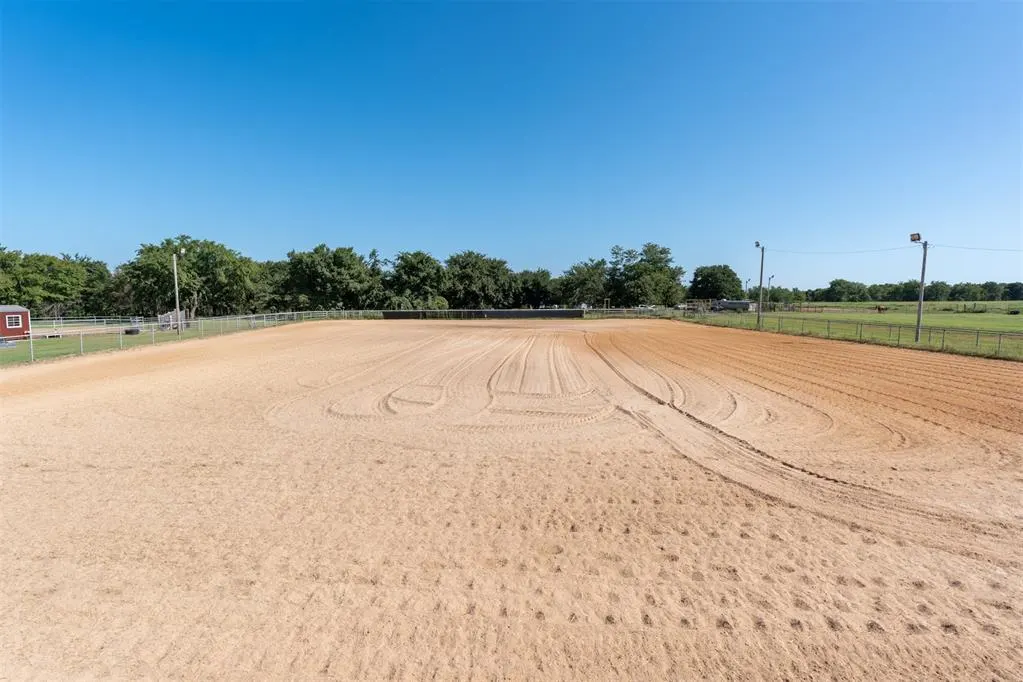 Photo 36 — 98038 N 3745 Road, Okemah, OK 74859
