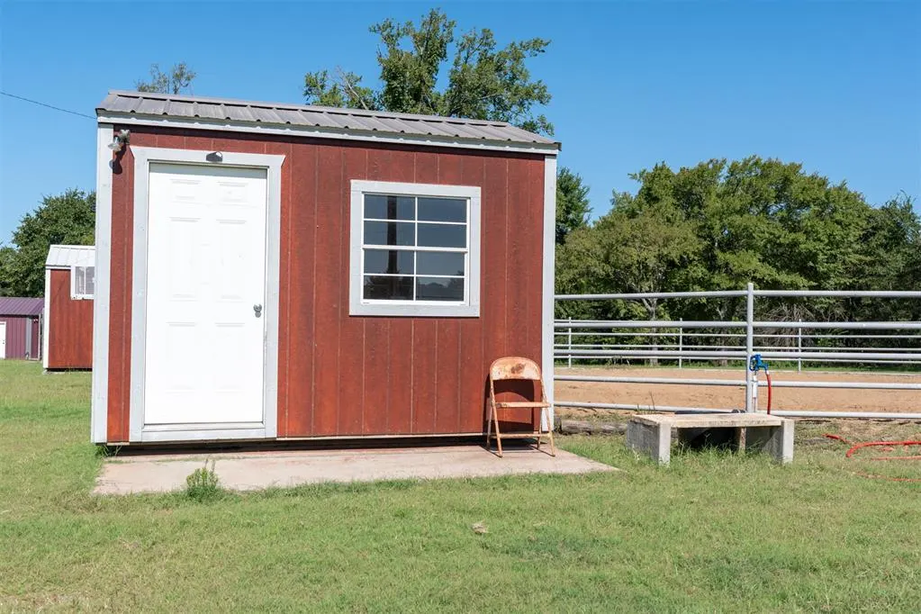 Photo 38 — 98038 N 3745 Road, Okemah, OK 74859