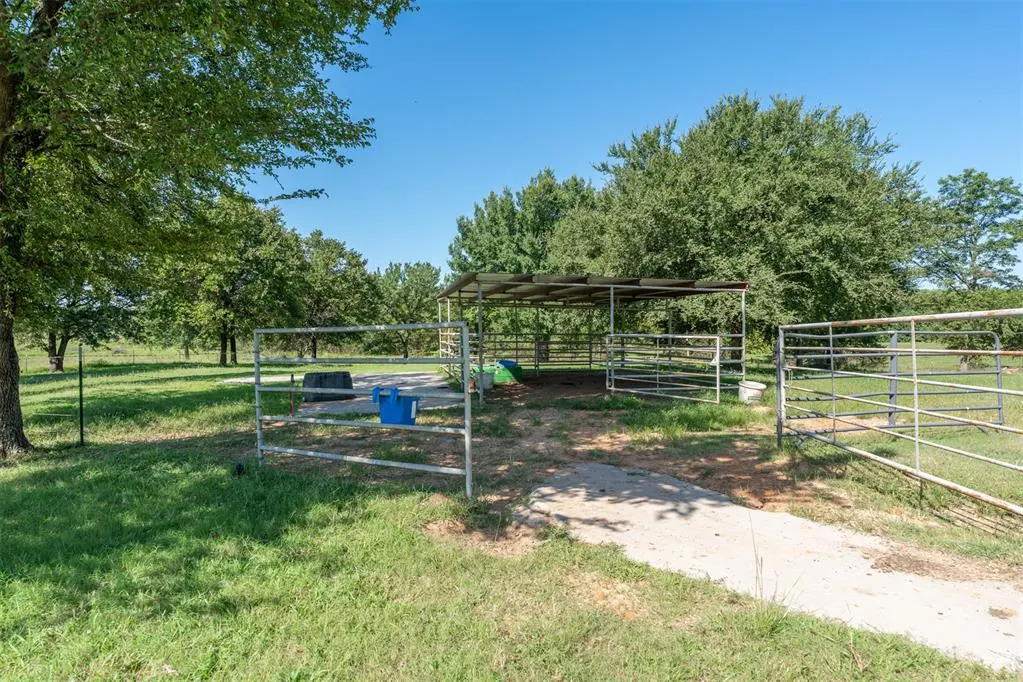 Photo 42 — 98038 N 3745 Road, Okemah, OK 74859