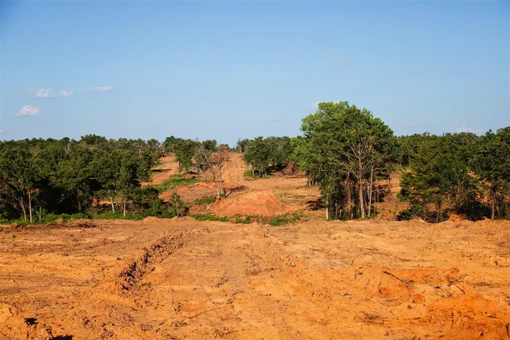 Photo 10 — 005 S Midwest Boulevard, Guthrie, OK 73044