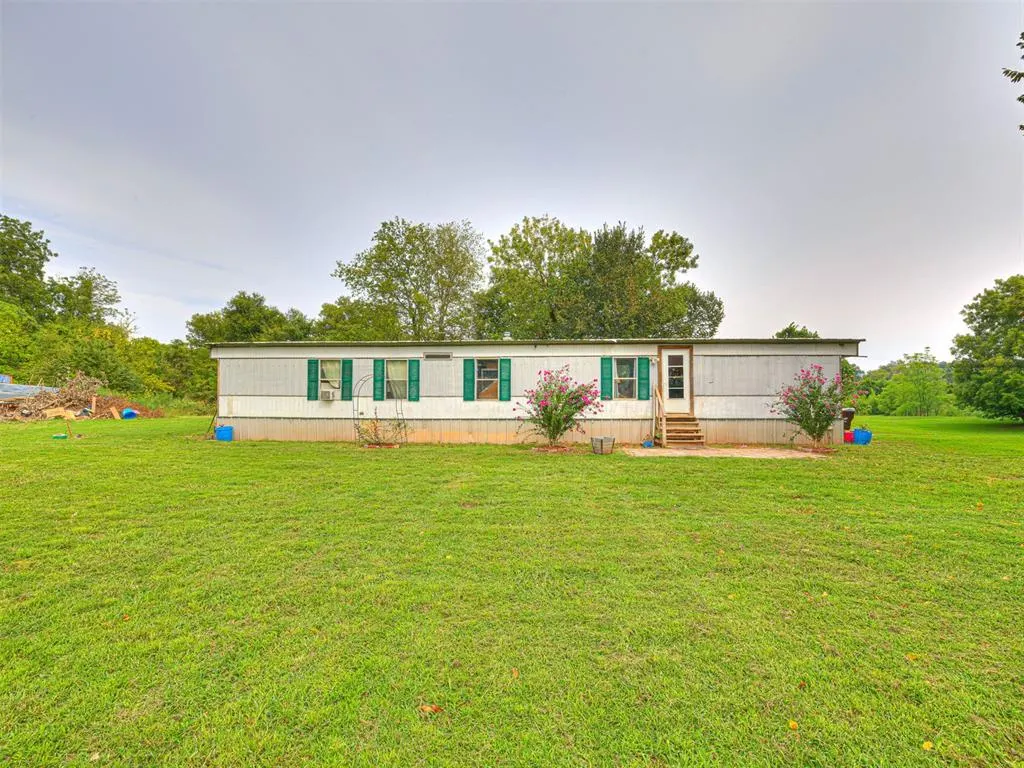 Photo 2 — 9115 Flat Armadillo Road, Lexington, OK 73051