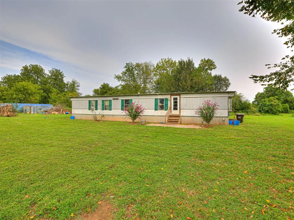 Photo 3 — 9115 Flat Armadillo Road, Lexington, OK 73051