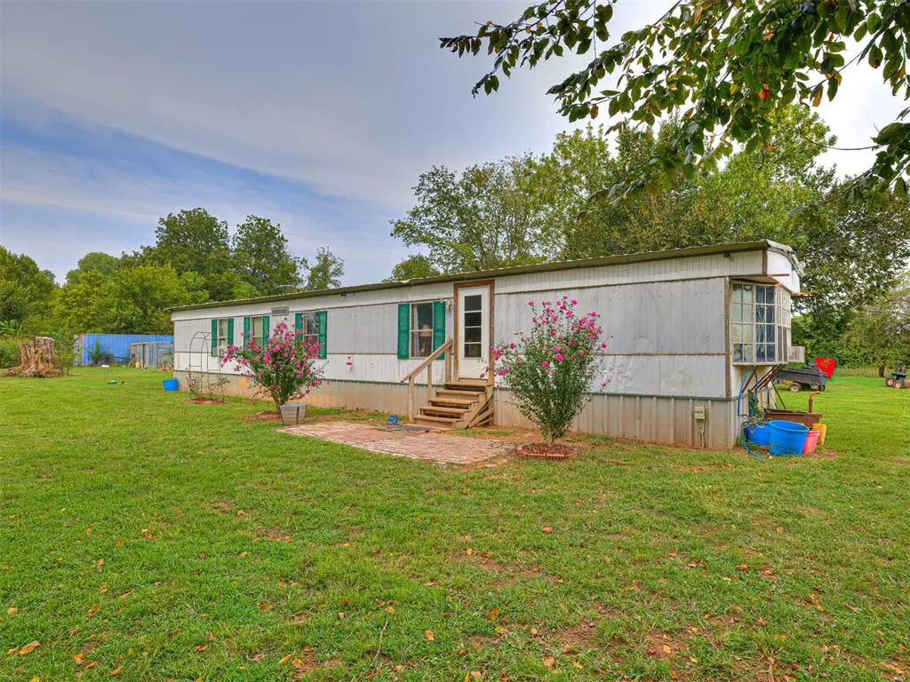 Photo 4 — 9115 Flat Armadillo Road, Lexington, OK 73051
