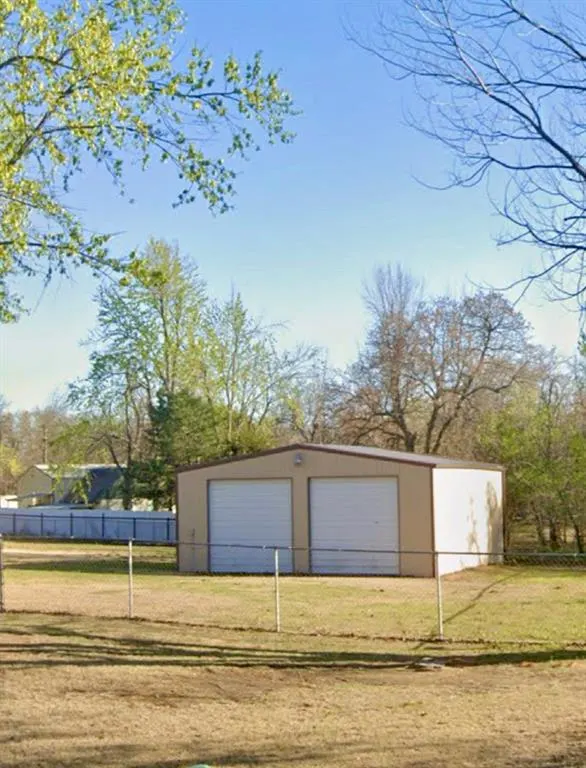 Front exterior — 16875 Depot Circle, Choctaw, OK 73020