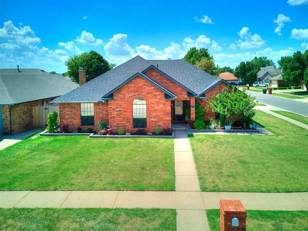 Front exterior — 9801 S David Drive, Oklahoma City, OK 73159