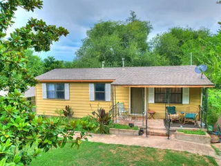 Sold home at 419 E Ash Street