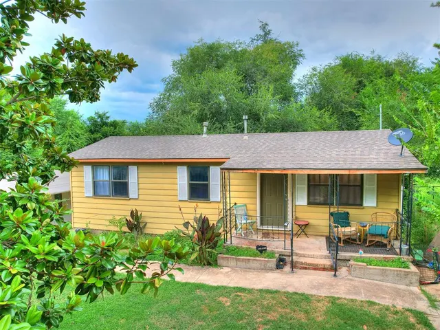 Front exterior — 419 E Ash Street, Lexington, OK 73051