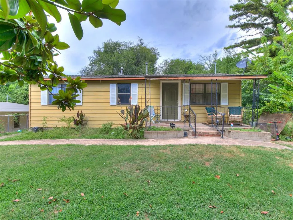 Photo 2 — 419 E Ash Street, Lexington, OK 73051
