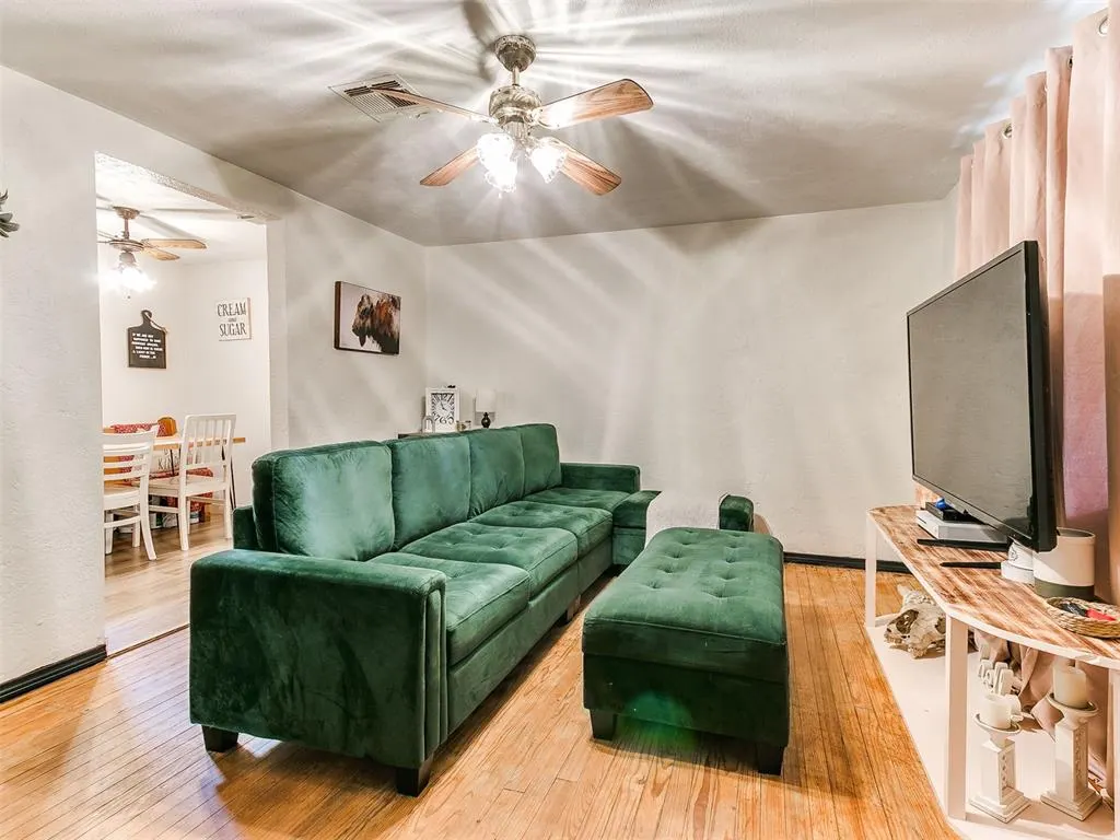 Photo 7 — 419 E Ash Street, Lexington, OK 73051