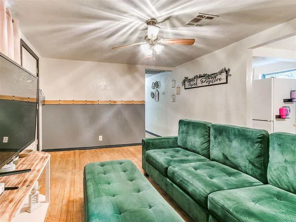 Photo 9 — 419 E Ash Street, Lexington, OK 73051