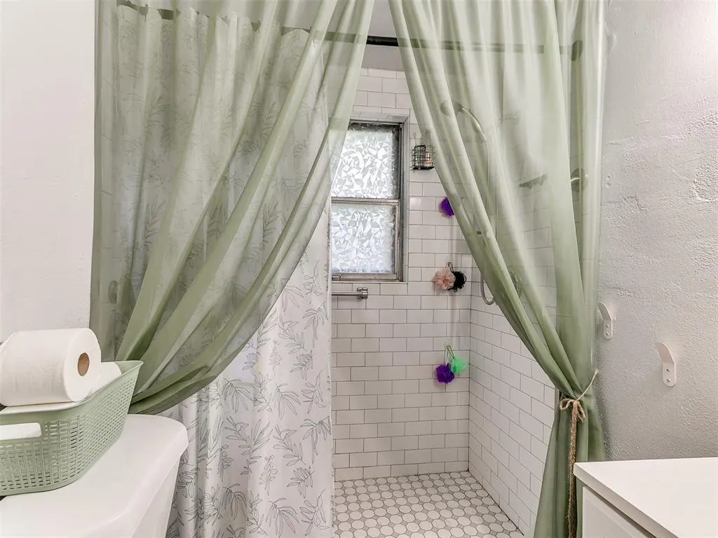 Photo 22 — 419 E Ash Street, Lexington, OK 73051