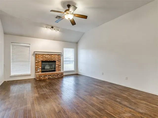 Photo 5 — 1717 Foxfire Road, Edmond, OK 73003