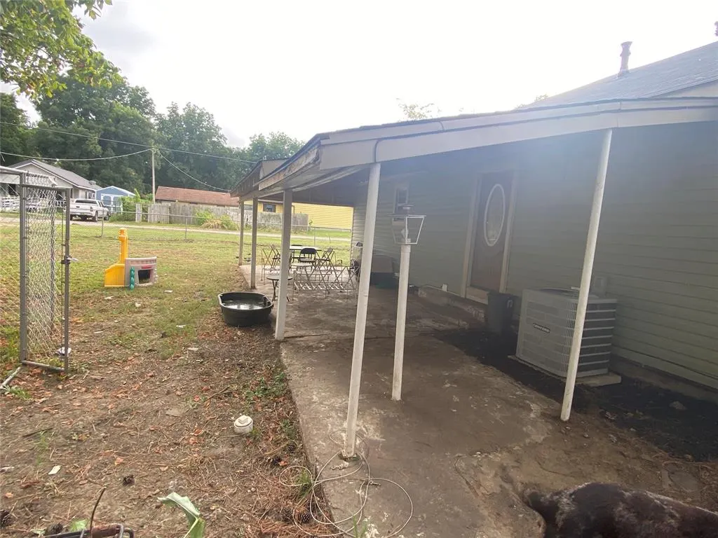 Photo 19 — 603 N Burns Street, Holdenville, OK 74848