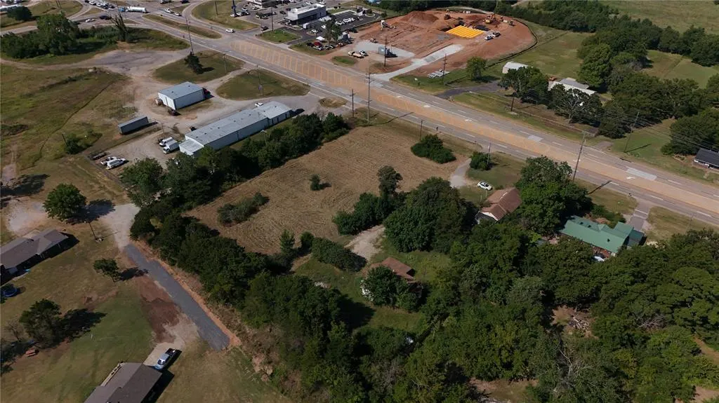 Photo 6 — 2708 N 99 Highway, Seminole, OK 74868